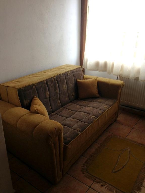 Hotel Pri Chakara Arbanasi Exteriör bild