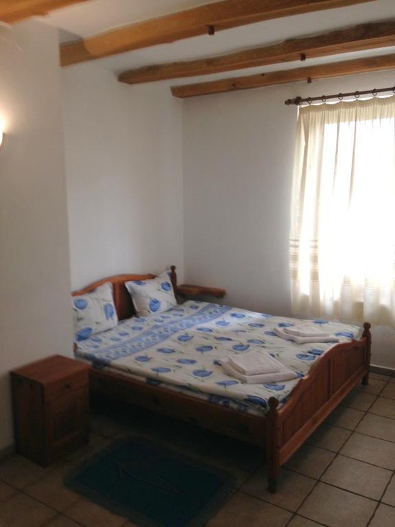 Hotel Pri Chakara Arbanasi Exteriör bild