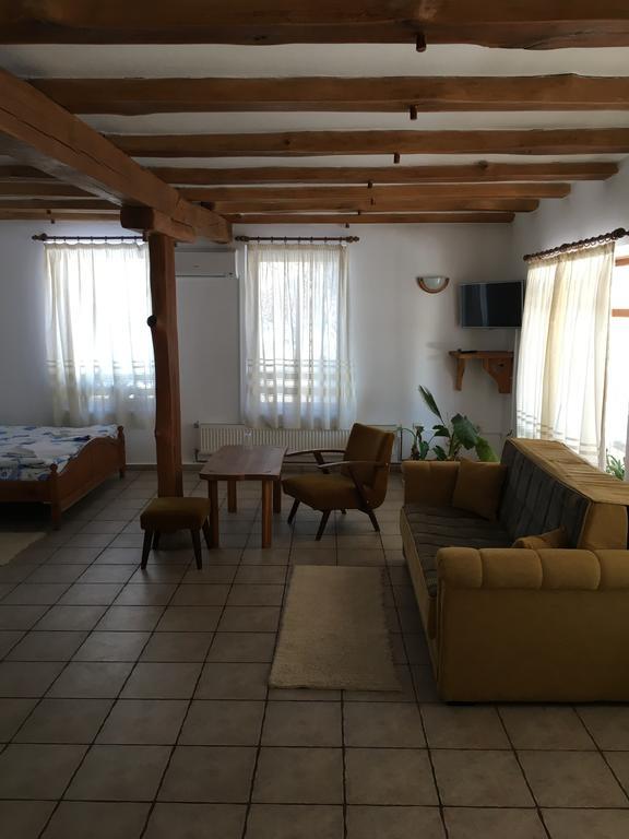 Hotel Pri Chakara Arbanasi Exteriör bild