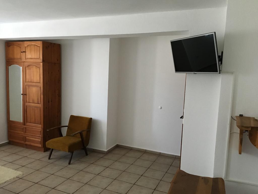 Hotel Pri Chakara Arbanasi Exteriör bild