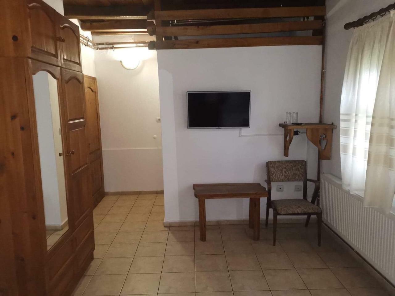 Hotel Pri Chakara Arbanasi Exteriör bild